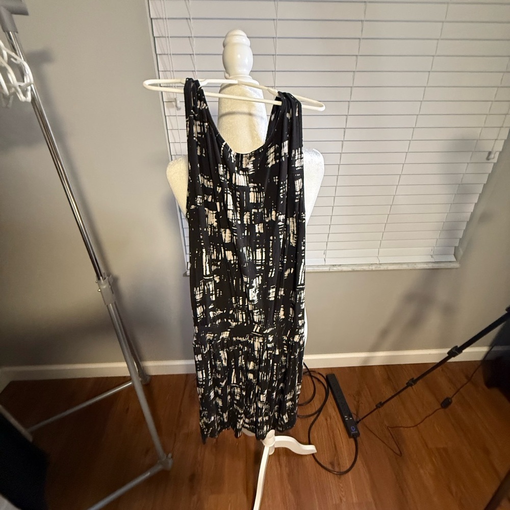 LOFT Black and White Abstract Midi Dress